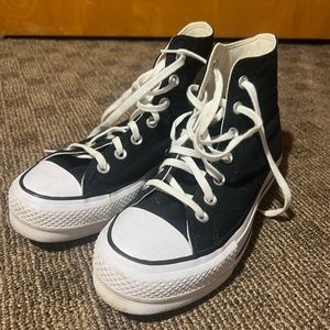 Women’s high top platform converse, size 6.5